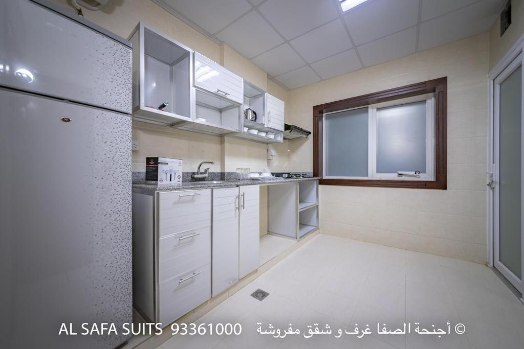 Red-5 - Al Safa Suites Салалах Екстериор снимка